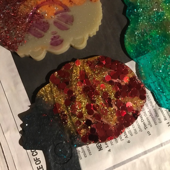 Black Girl Magic! The Head-wrapped Lady Coasters. A set of 4 and a holder. - Picture 6 of 11